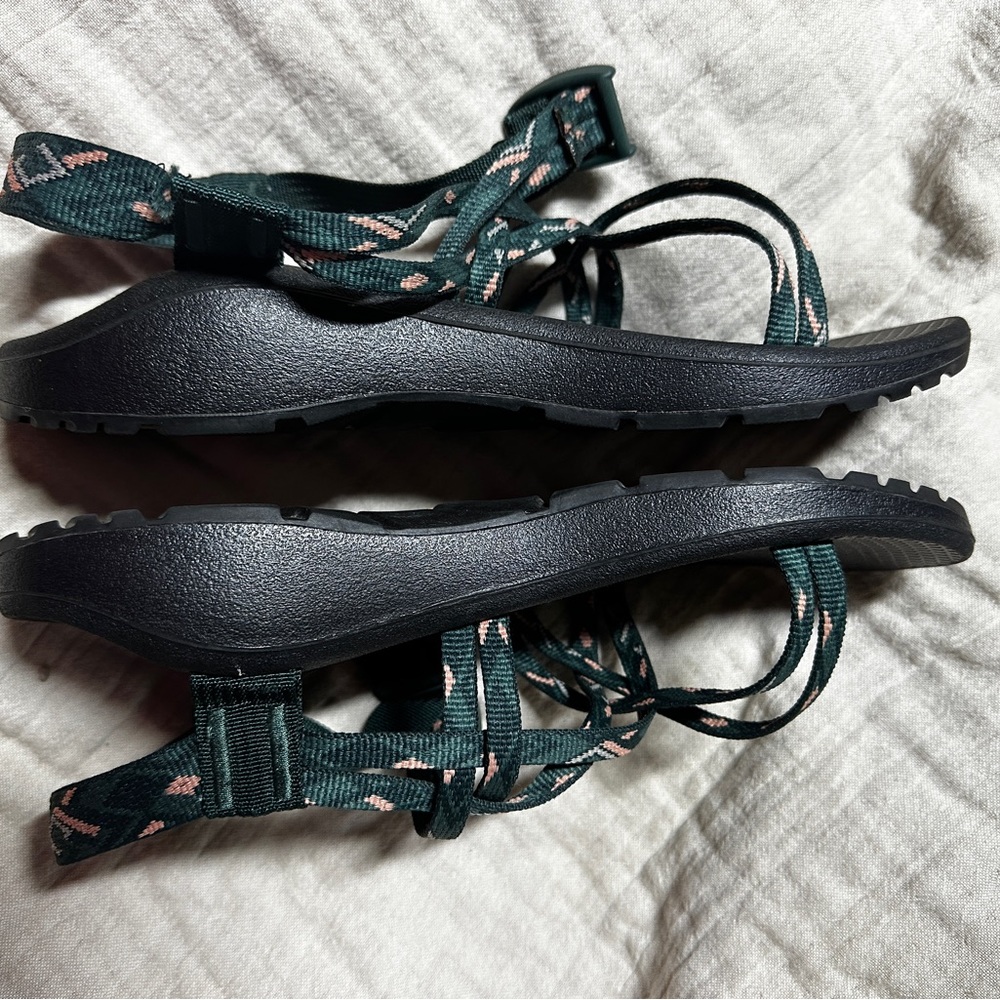 Chaco women’s size 9 two strap sandals. - Picture 4 of 7